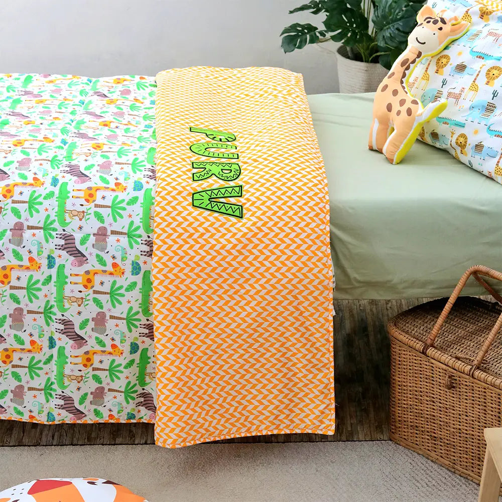 Giraffe Comforter