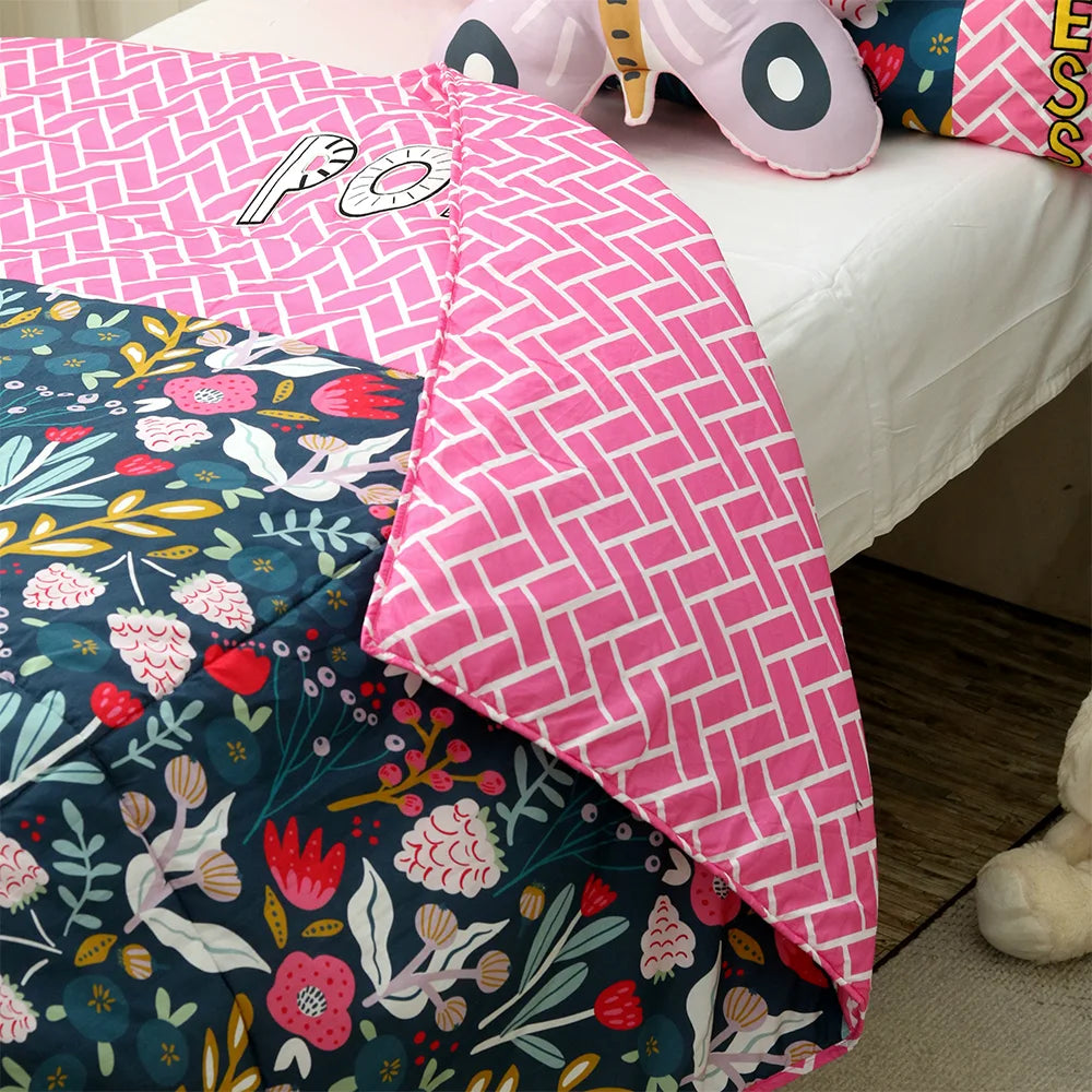 Black Tulips Comforter