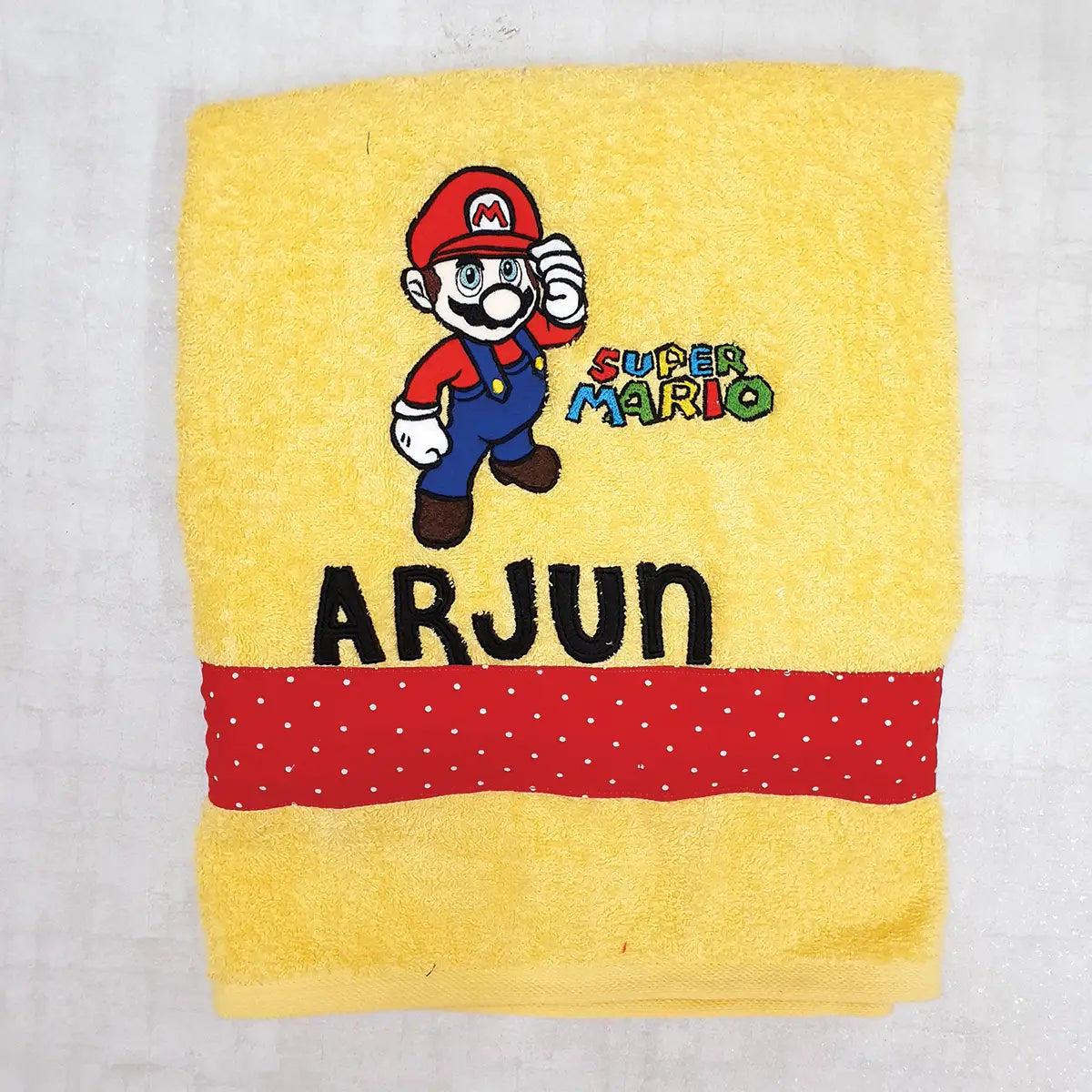 Super Mario Towel Rosada Baby