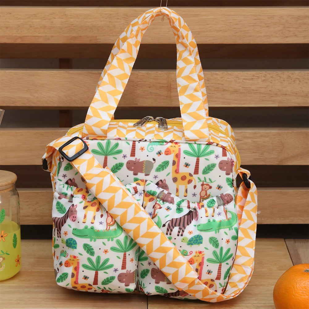 Giraffe_Tiffin_bag_001.webp