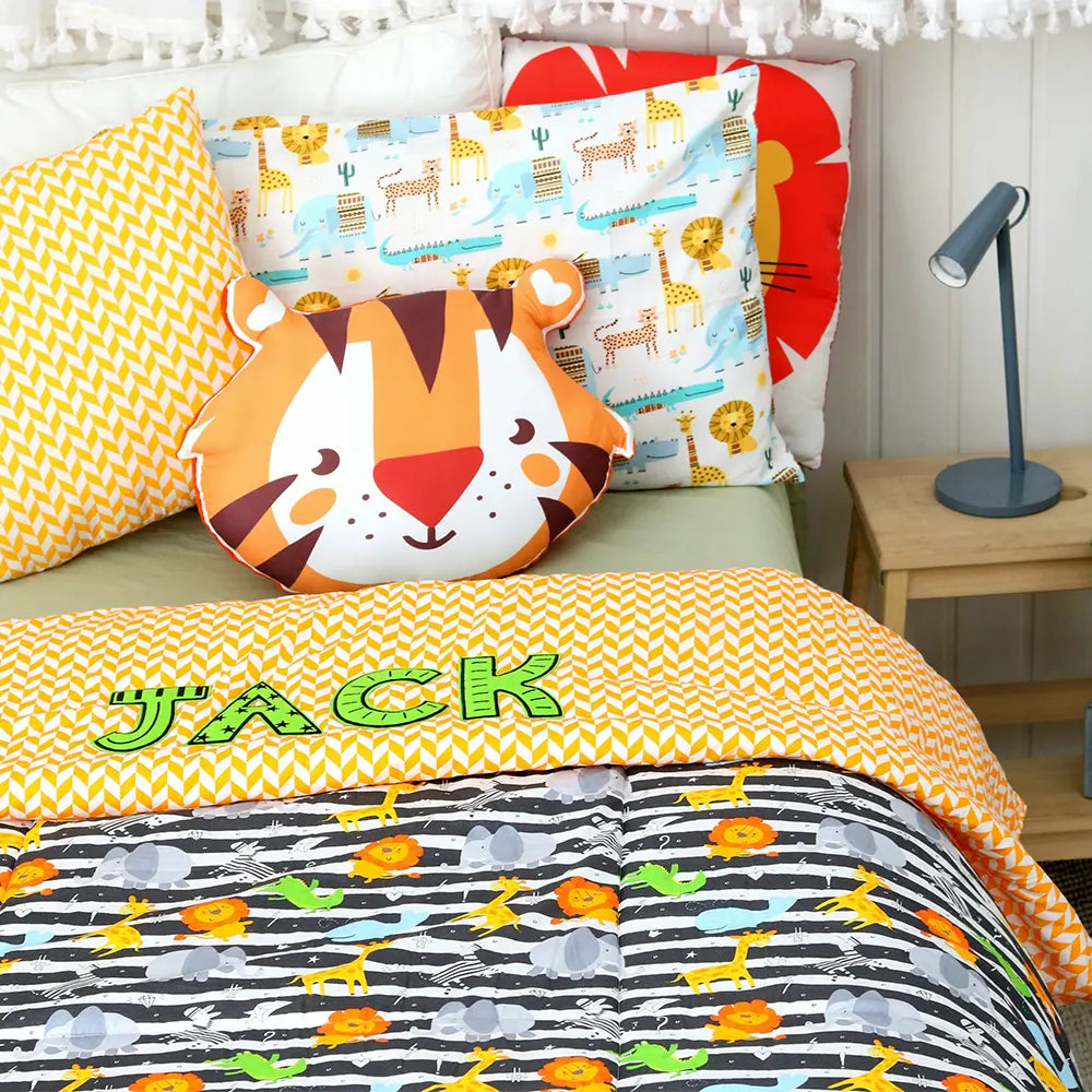 Black White Animals Comforter