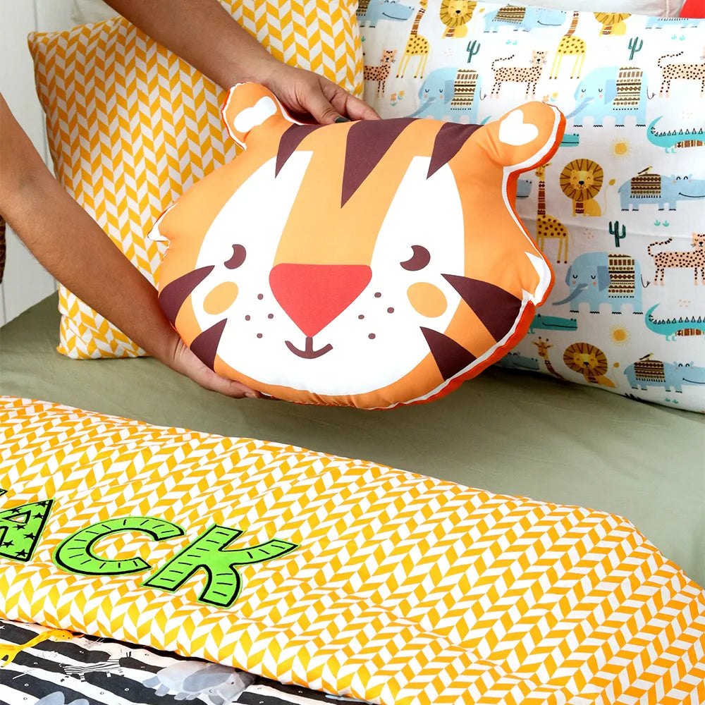 Black White Animals Comforter