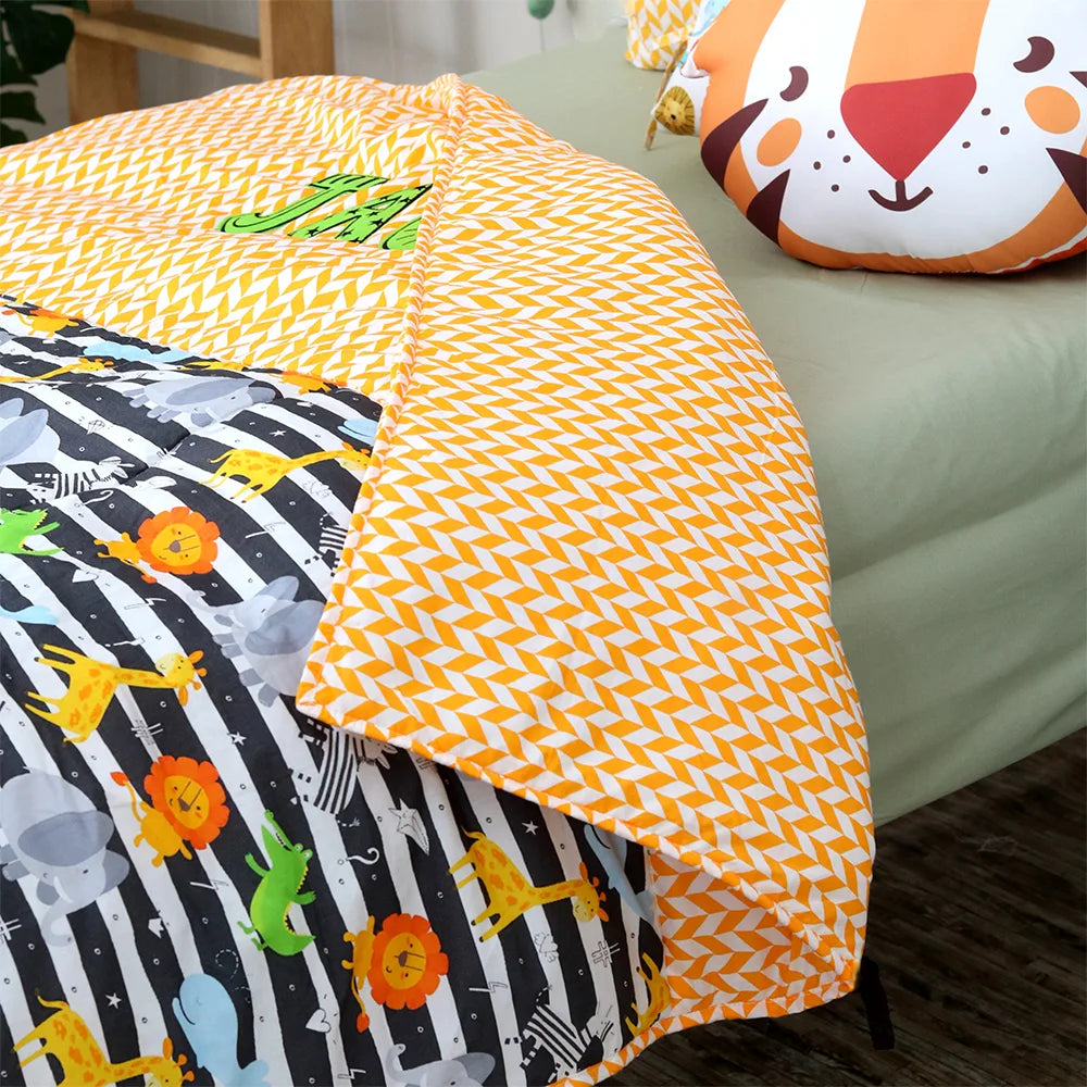 Black White Animals Comforter