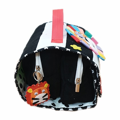 Black White Colourful Mane Lion Pouch Set Tote Bag - Site View 2