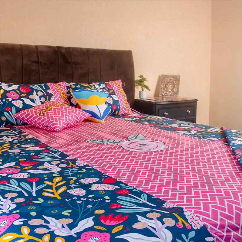 Black Tulips Kids Bedding Items