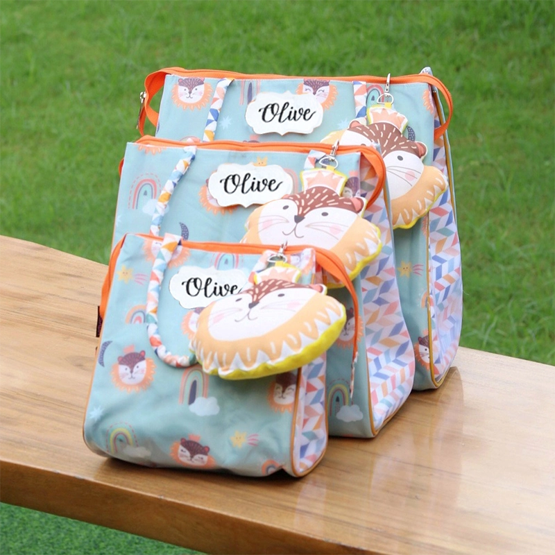 Fancy_Lion_Tote_Bag_1.webp