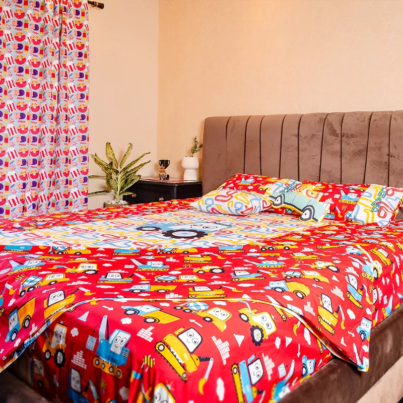 Red_Truck_Kids_Bedding_Items_05.webp