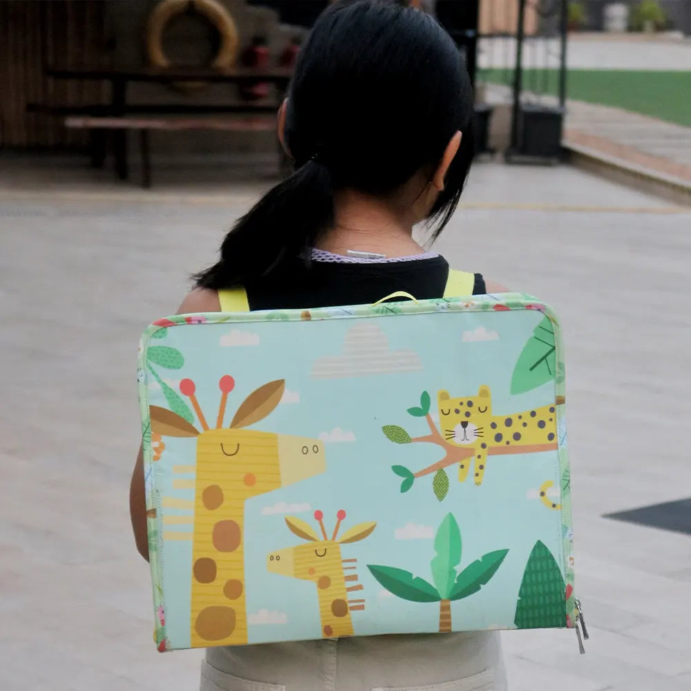 SafariStrollArtStudioBag4.webp