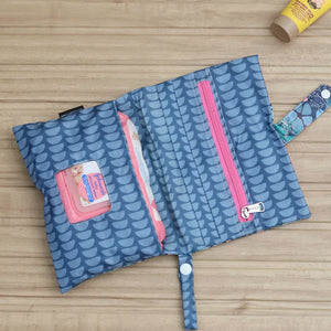 Wet Tissue Kit - Blue Flower